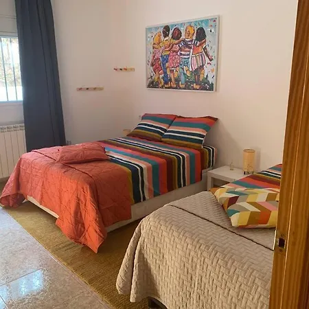 Casa Anhelando Andalucia - 8p Met Verwarmd Zwembad Op Heuveltop Met Magnifiek Uitzicht, Waaronder Zeezicht, Nabij Dorp En Iznate